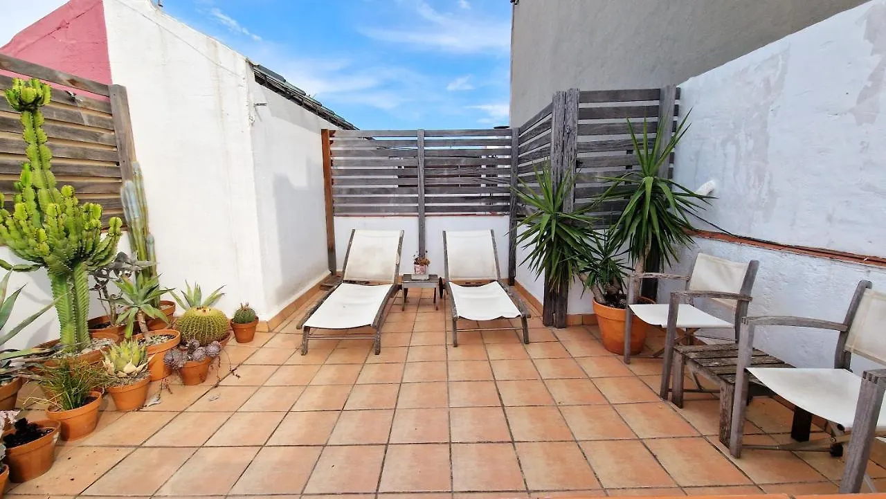 Atic Trobador Apartment Barcelona